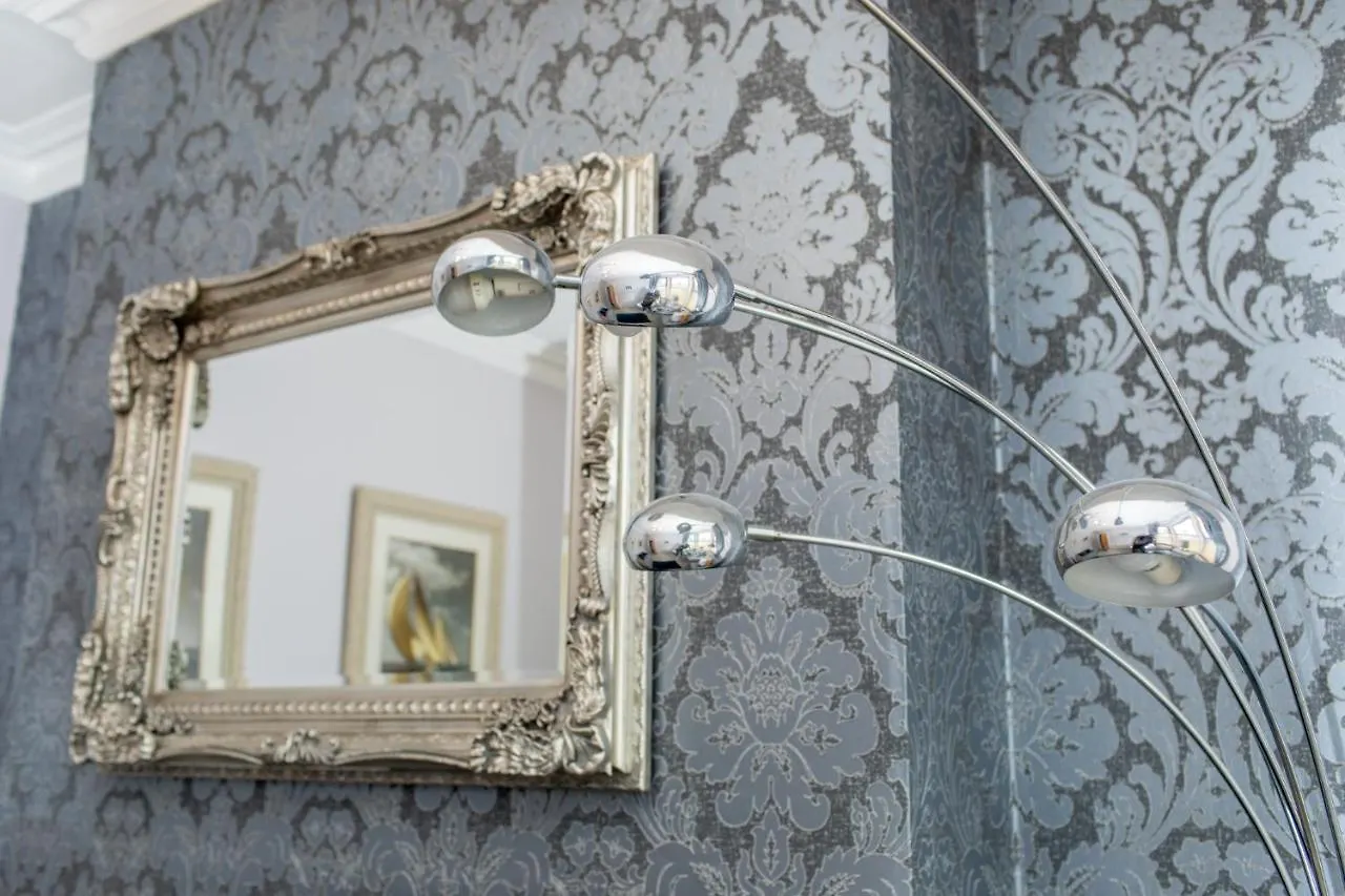So-Lux Hotel Belfast 0*,